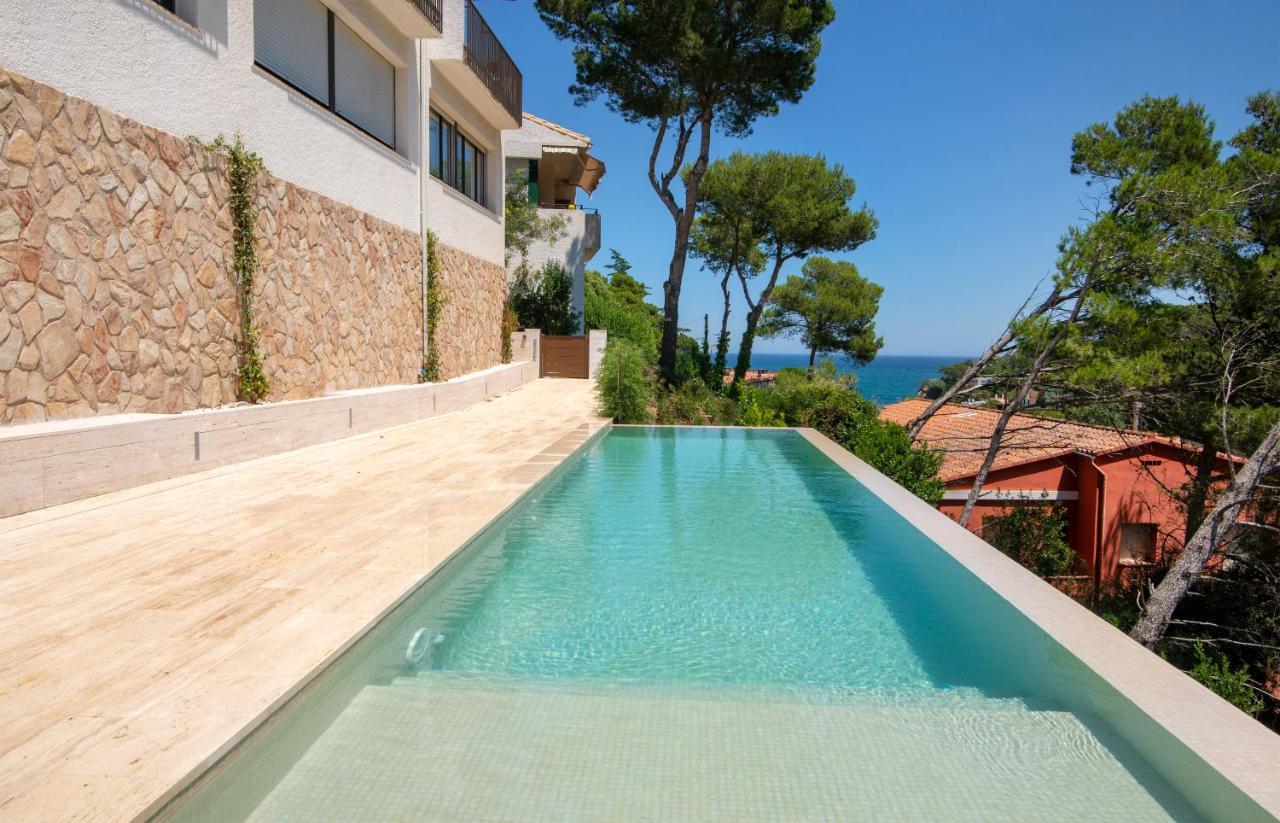 Apartamento La Vie En Rouge Sa Riera Duplex, Private Parking Begur Exterior foto