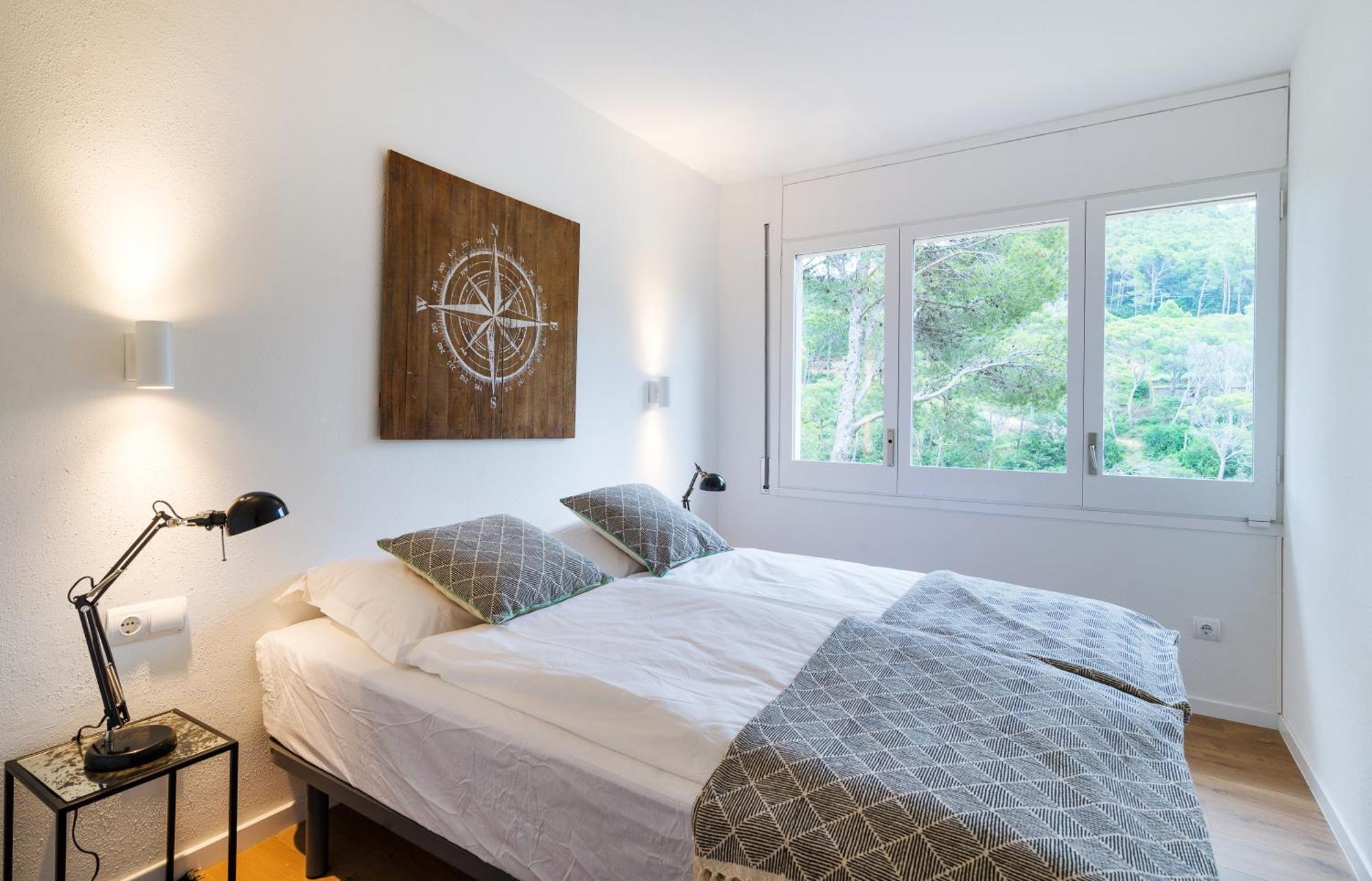Apartamento La Vie En Rouge Sa Riera Duplex, Private Parking Begur Exterior foto