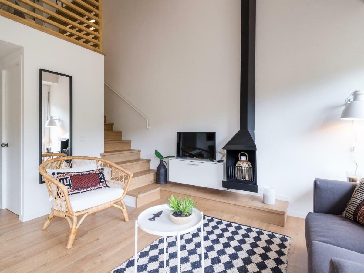 Apartamento La Vie En Rouge Sa Riera Duplex, Private Parking Begur Exterior foto